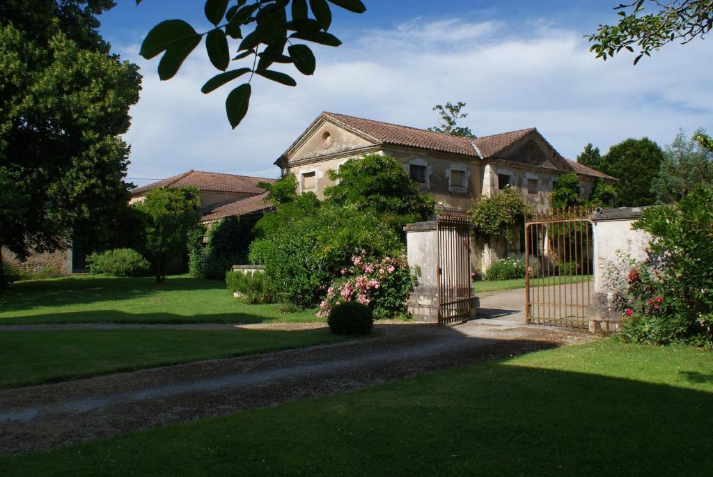 Saint-Léger Chateau De Grenier Bed & Breakfast エクステリア 写真
