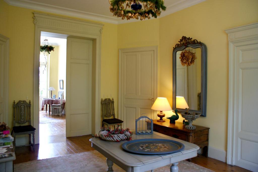 Saint-Léger Chateau De Grenier Bed & Breakfast エクステリア 写真