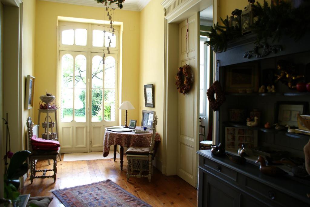 Saint-Léger Chateau De Grenier Bed & Breakfast エクステリア 写真